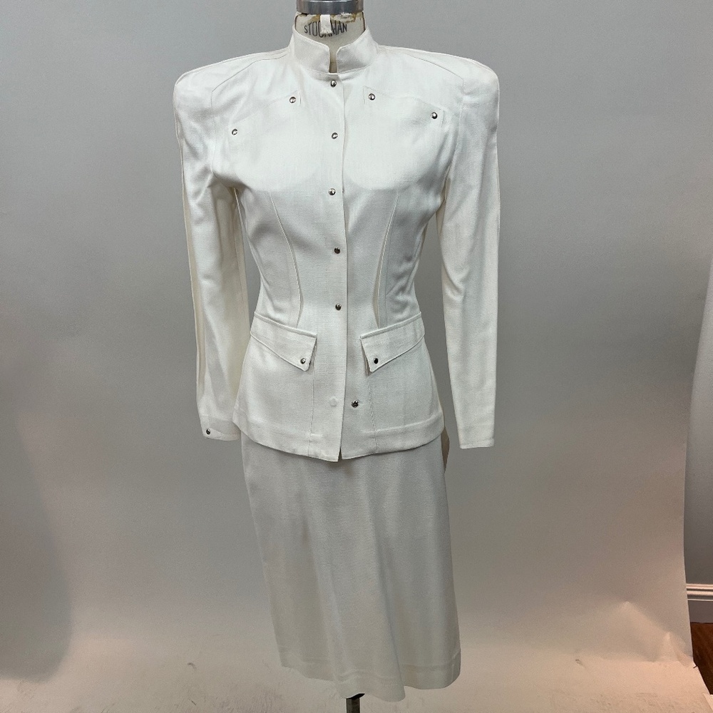 1980's vintage Thierry Mugler white suit with skirt - Euro 40